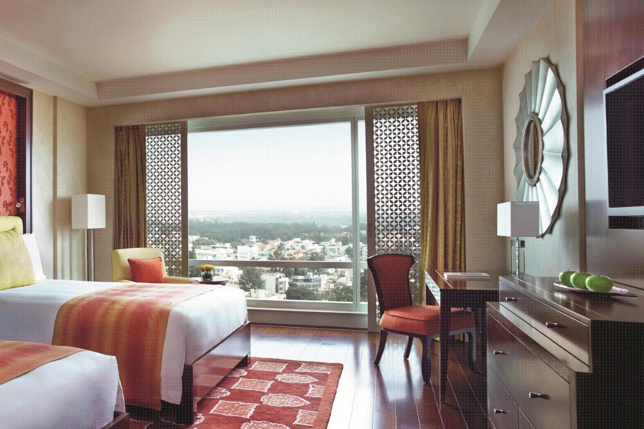 The Ritz - Carlton, Bangalore Extérieur photo